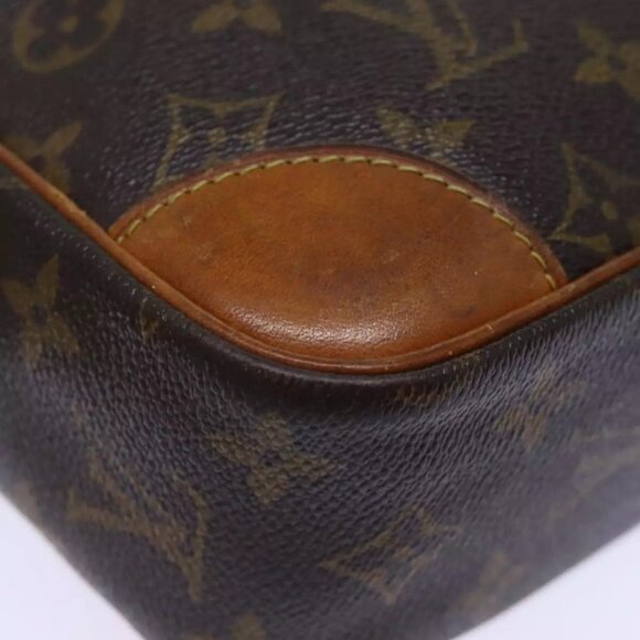 LOUIS VUITTON Monogram Compiegne 28 Clutch Bag LV Auth - Picture 10 of 16